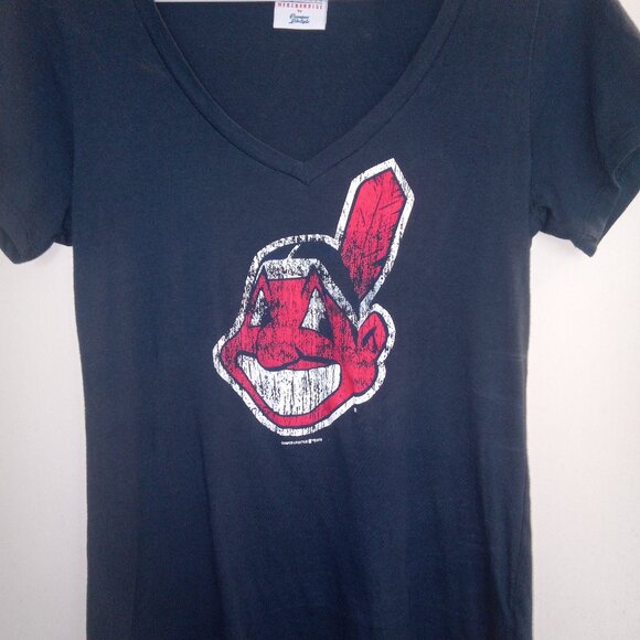 MLB Cleveland Indians Nostalgic Women's Top - Picture 4 of 14